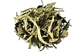 Белый пуэр "Лунный свет", 2021