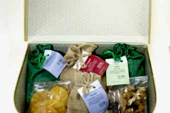 набор-чая-в-большом-сундучке