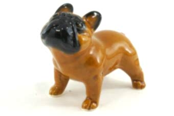 статуэтка-французский-бульдог-рыжий