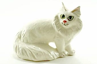 статуэтка-мейн-кун-белый