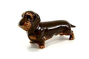 статуэтка-такса-жесткошерстная