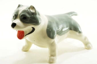 статуэтка-американский-булли-серо-пегий