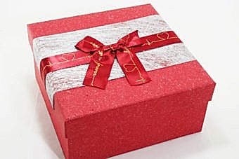 набор-с-чаем-красный-с-бантом1