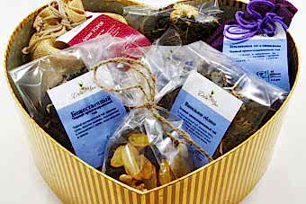 набор-с-чаем-золотое-сердце-большой1