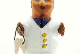 сувенирный-колокольчик-стоматолог